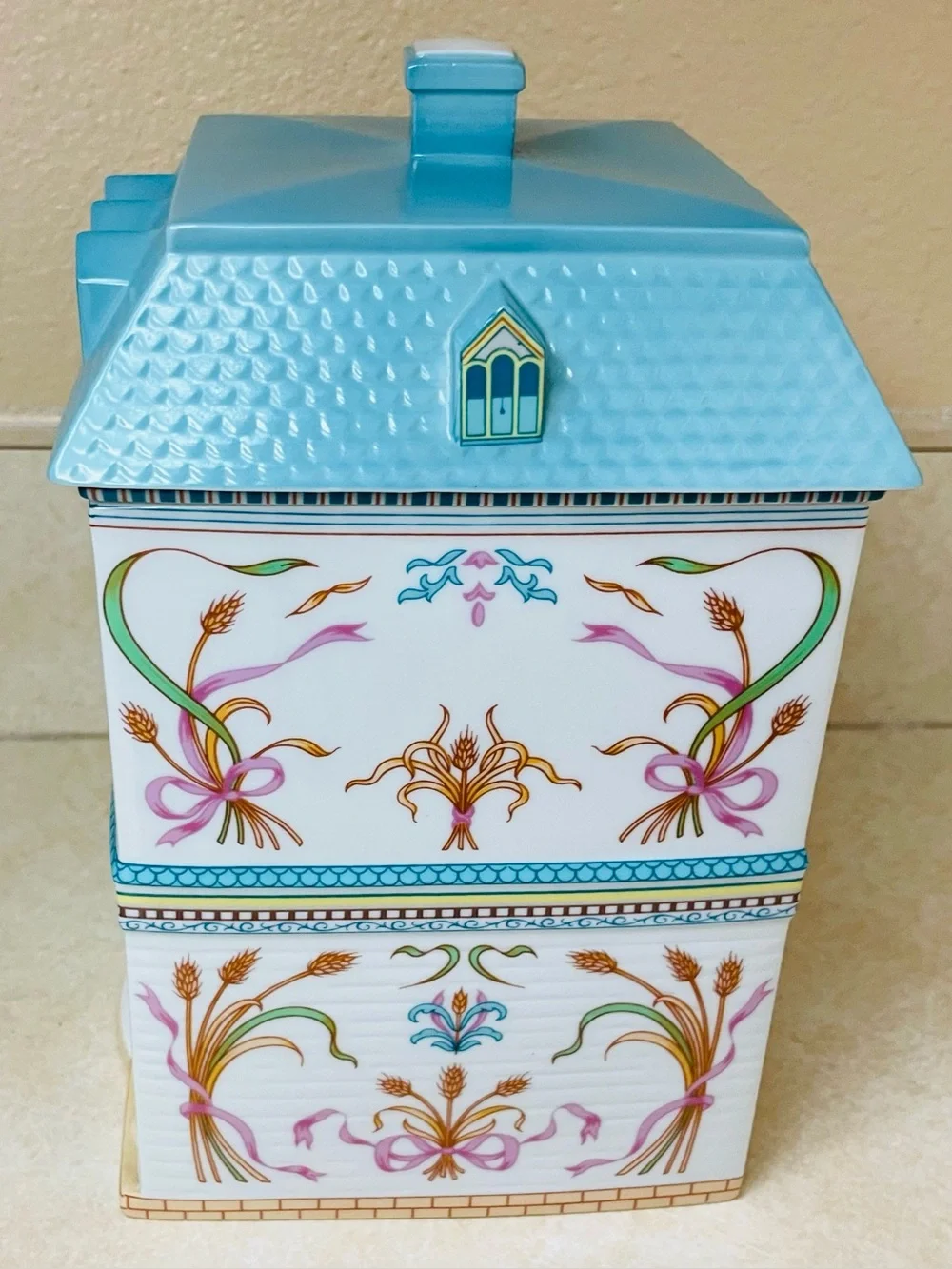 Lenox beautiful authentic